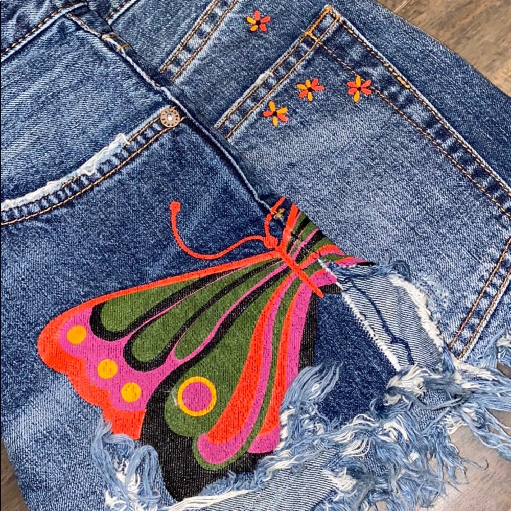 Shorts!!! - Picture 3 of 4